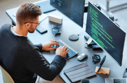 Étudiant BTS MOS Sécurité